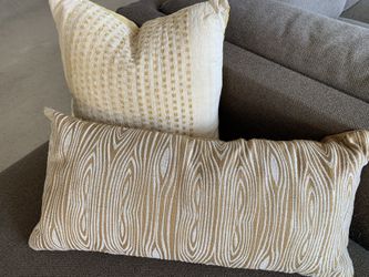 Decorative pillows