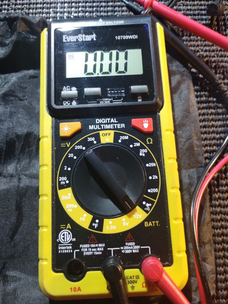 Everstart Multimeter