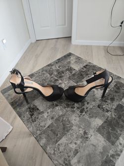High Heels size 7.5