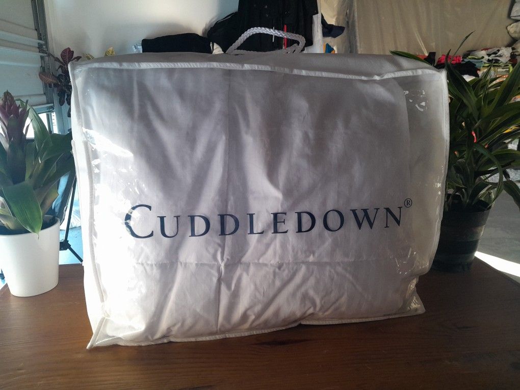 Cuddledown Down Comforter