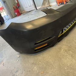 Front Bumper Toyota Matrix 2003-2004