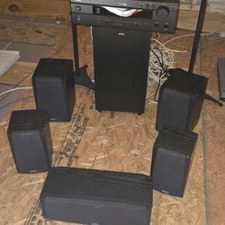5 Channel  Surround System Boston +Yamaha 
