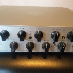 Darkglass Microtubes 900 Bass Guitar Amplifier
