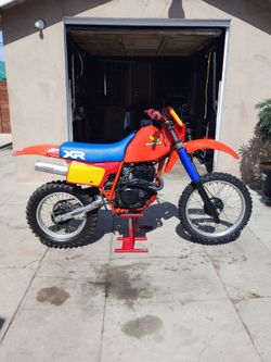 83 Honda xr350r 28reg clean title