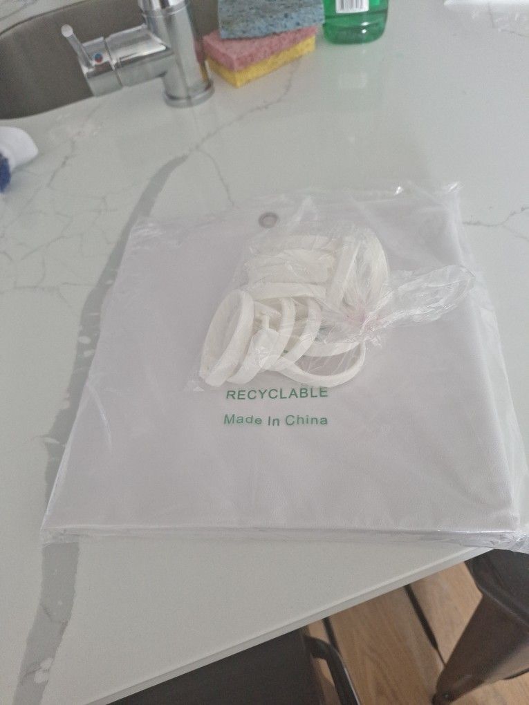Plastic Shower Curtain With Plastic Rings
