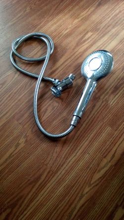 Shower spray massager