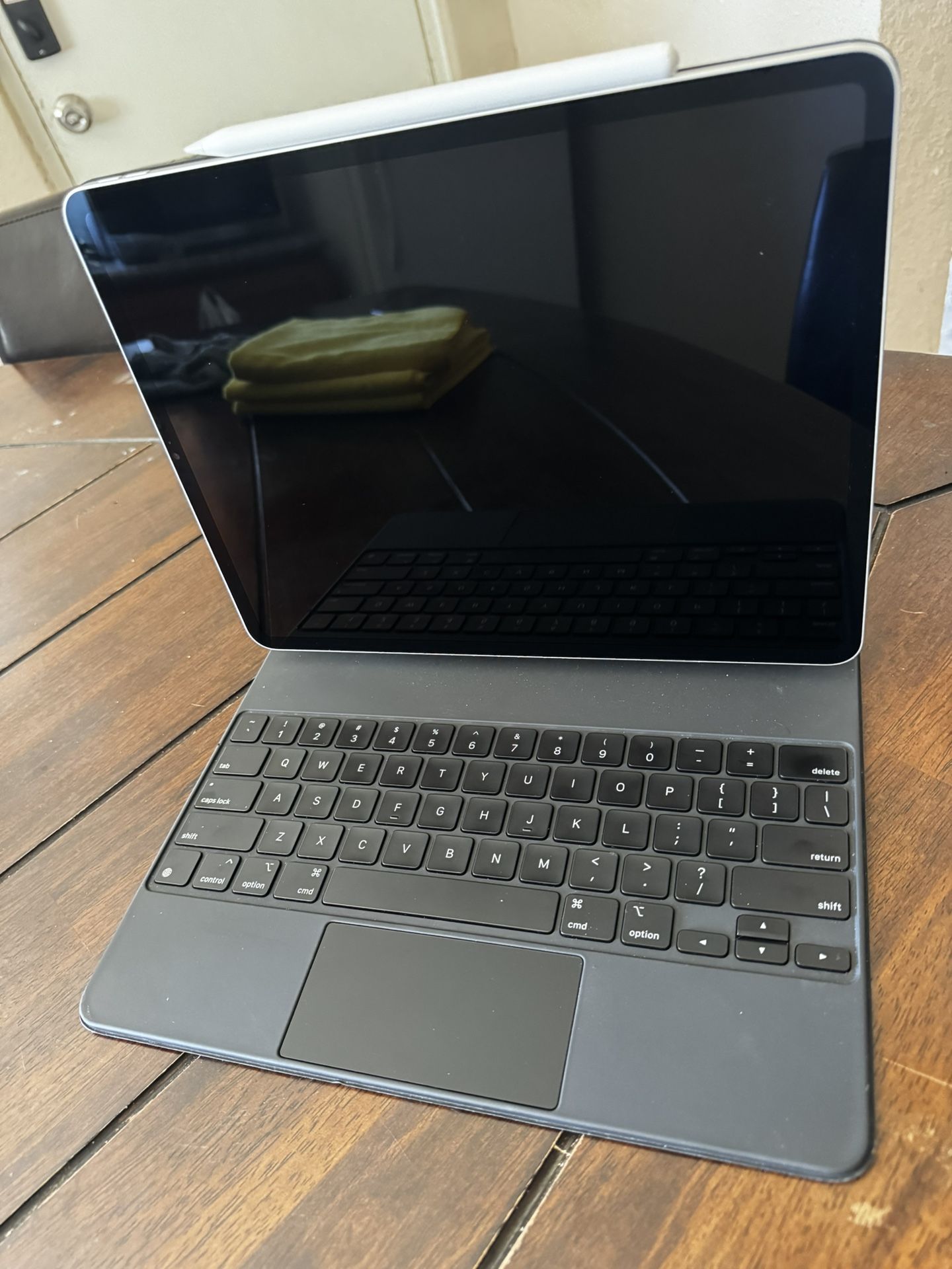 iPad Pro 6th Gen