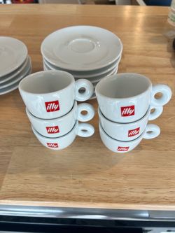 Illy cappuccino/ espresso cups & saucers - New/ Never Used