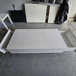 Coffee Table And Side Table