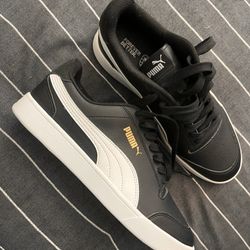 PUMAS 