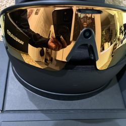 Oakley Meta Vanguard Sunglasses 