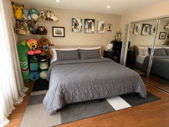 King bed frame and headboard with mattress