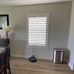 Plantation Shutters (FREE ESTIMATES & SAME DAY PRICING)- Custom, Wood, Interior Window Treatments, Coverings. Persianas de Madera. Se Habla Espanol.
