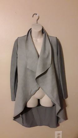 Small gray sweater