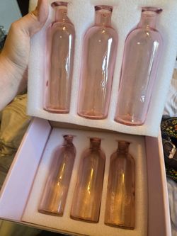 Set Of 6 glass decorative vases selling together