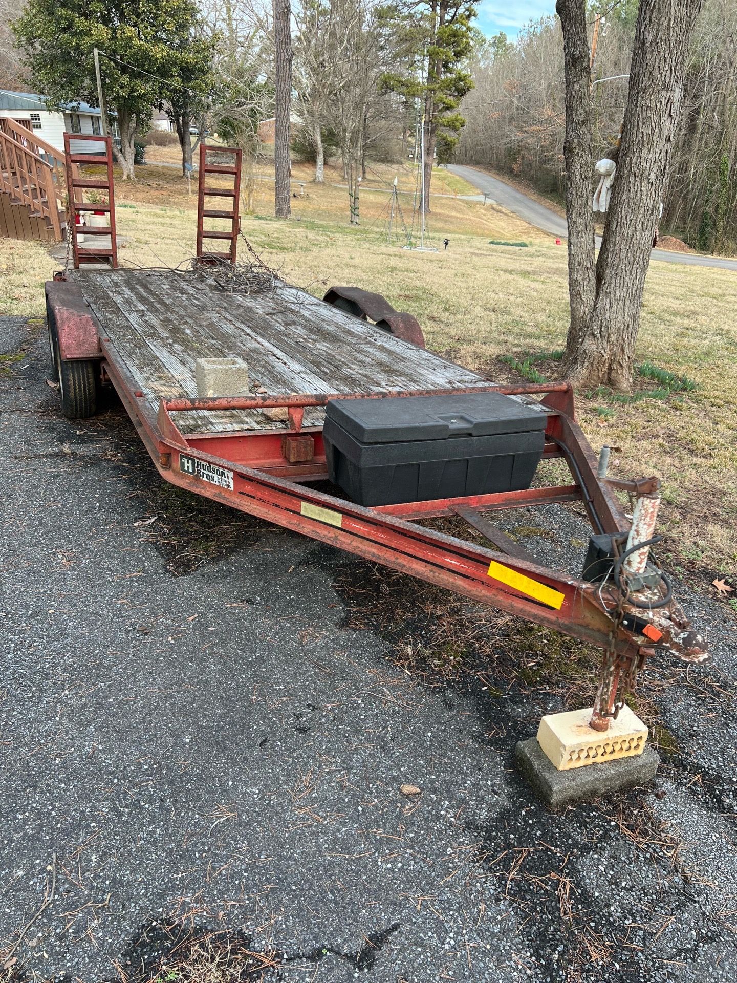 16’ Hudson trailer