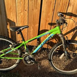 Trek Mountain Bike