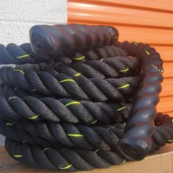 40 ft X 1.5 inch Battle Rope $45 Firm Price. for Sale in Westminster, CA -  OfferUp