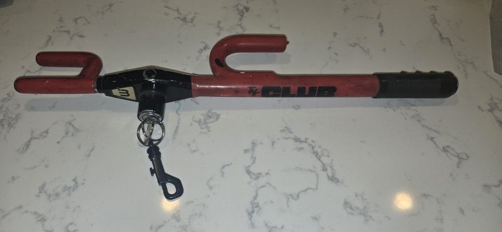 The Original Club Anti Auto Theft Deterrent
