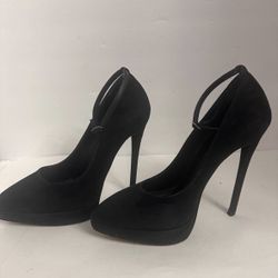 Giuseppe Zanotti  Heel Pump ankle strap Color Black suede  Size 7 - 37.5