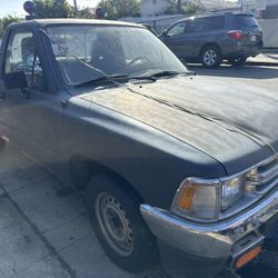 Toyota Pick Up Parts