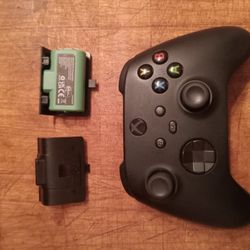 Wireless Xbox Series X controller