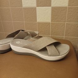 Gray And White Slip Ins, by Clark, Size 9