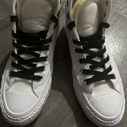 White Far From Chuck Converse