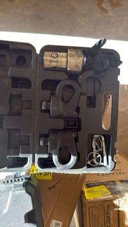 Puck System Gooseneck Hitch Kit,