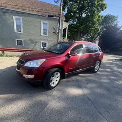 2009 Chevy Travers 