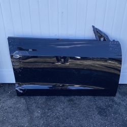2024 2025 Tesla Model 3 Right Passenger Side Front Door Shell OEM