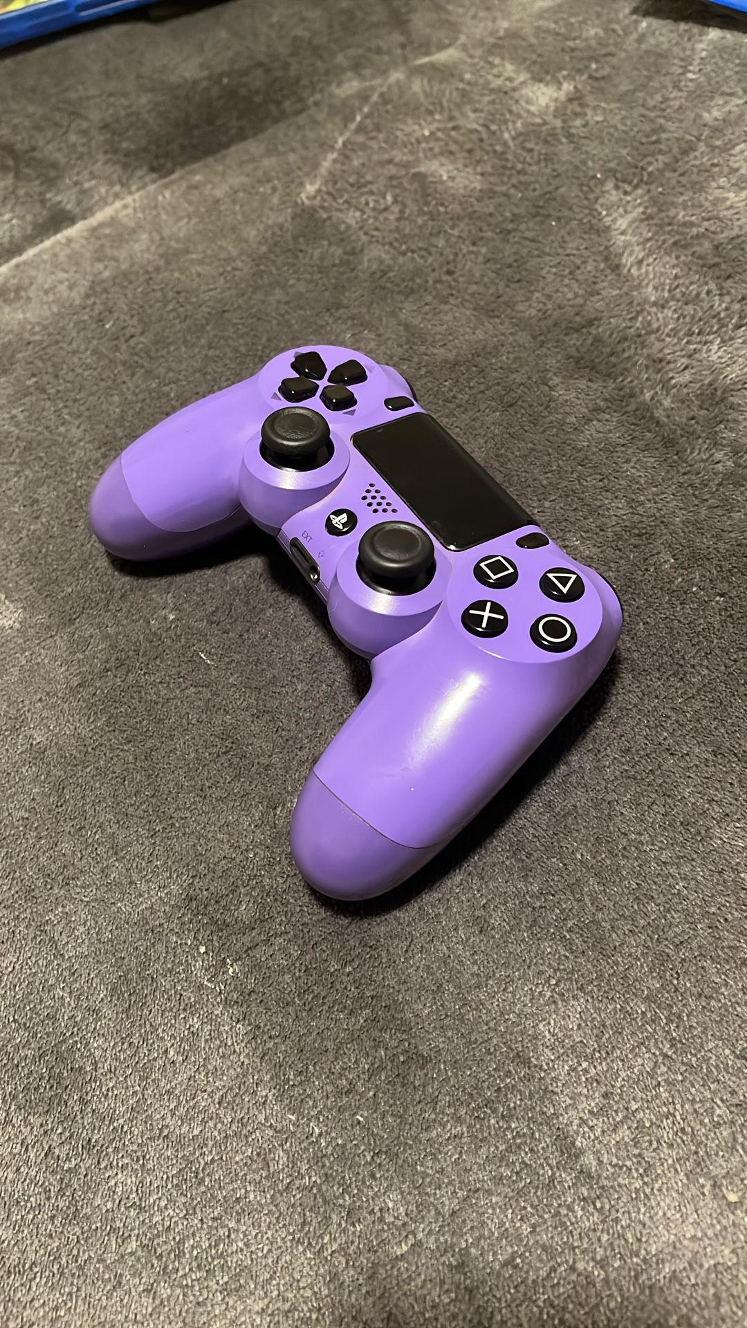 PS4 Controller