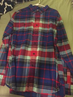 Flannel by UniqLo $9 size XL Buy more save more More flannels available
