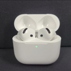 Regular Air Pod Gen 4 Air Pods 