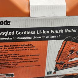 Paslode Angled 2.5-in 16-Gauge Cordless Finish Nailer
