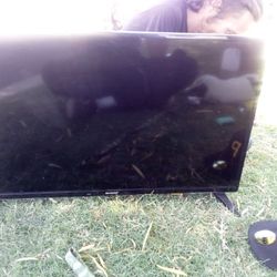 32 Inch Sharp Flat Screen TV 