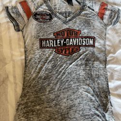 Harley Davidson Women’s Shirts Small And Small 