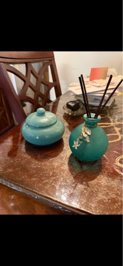 2 Home Decor