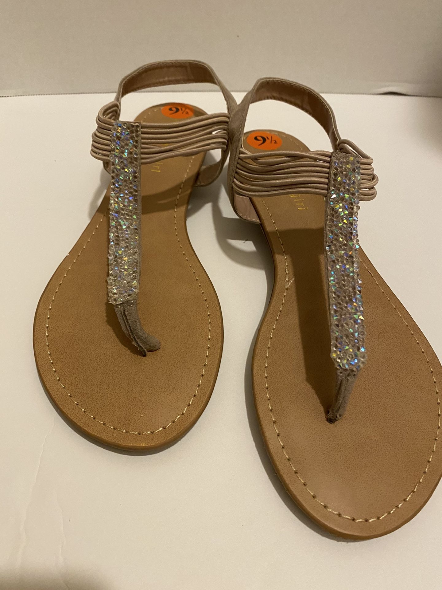 MADDEN Girl Sling Bling Sandal NEW! 9.5 Leather & Wood Wedge Heel