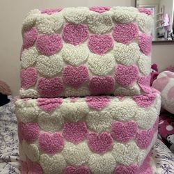 2 Pink heart storage baskets
