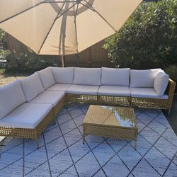 Patio Sectional And Table 
