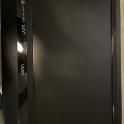 24 Inch Vizio TV / Monitor