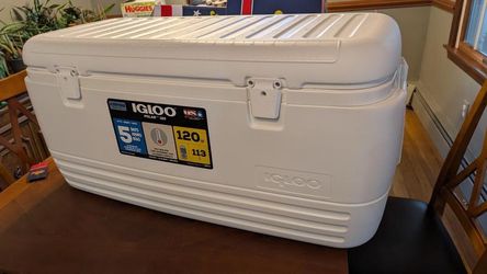 Igloo Polar 120 Cooler
