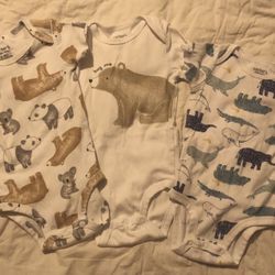 Carter’s Onesie Set