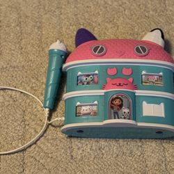 Gabby’s Dollhouse Toy Sing Along Karaoke Microphone and Boombox for Kids