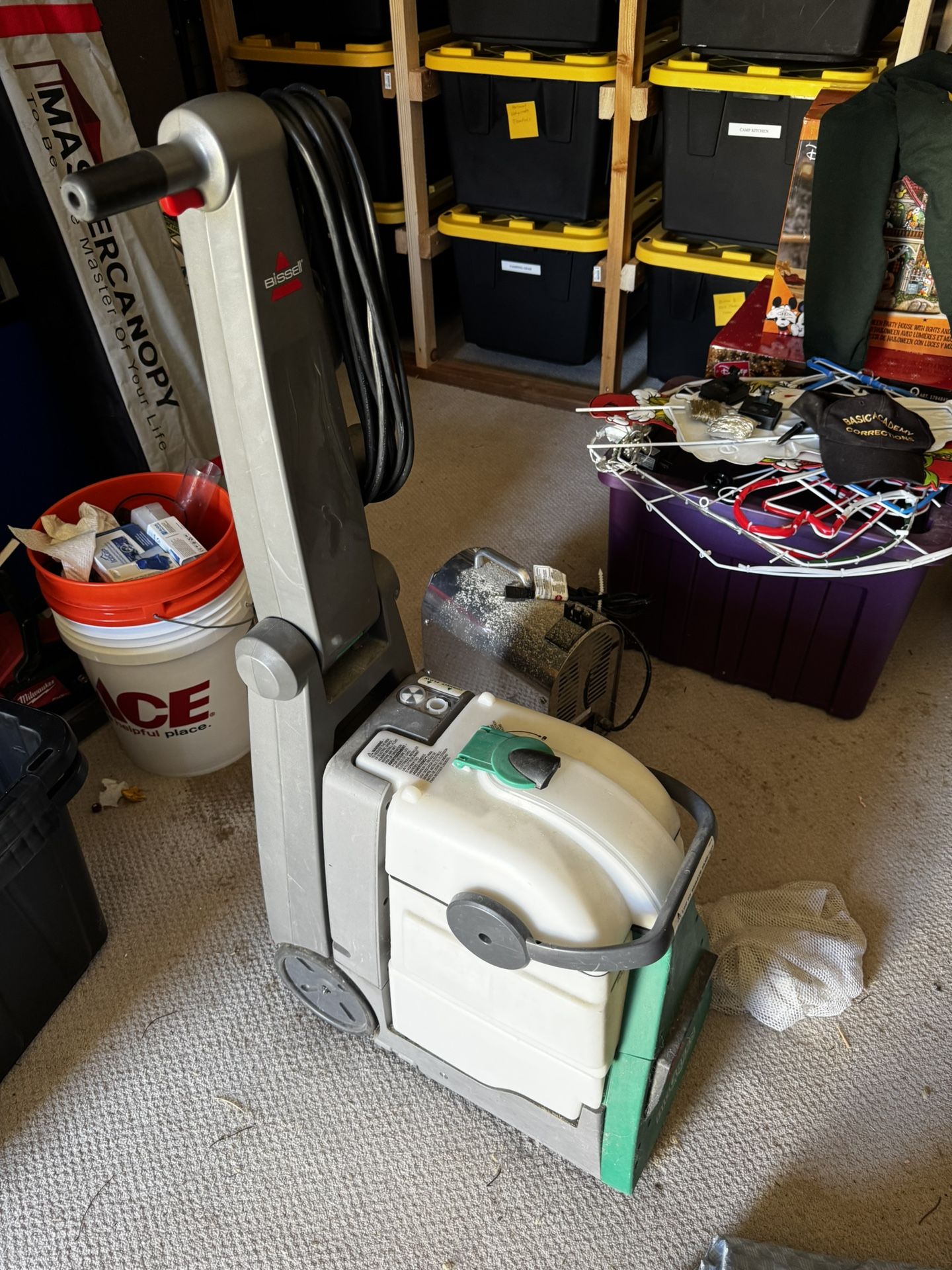 Bissell Big Green Professional Carpet Cleaner