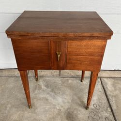 Mid Century Modern Sewing Machine 