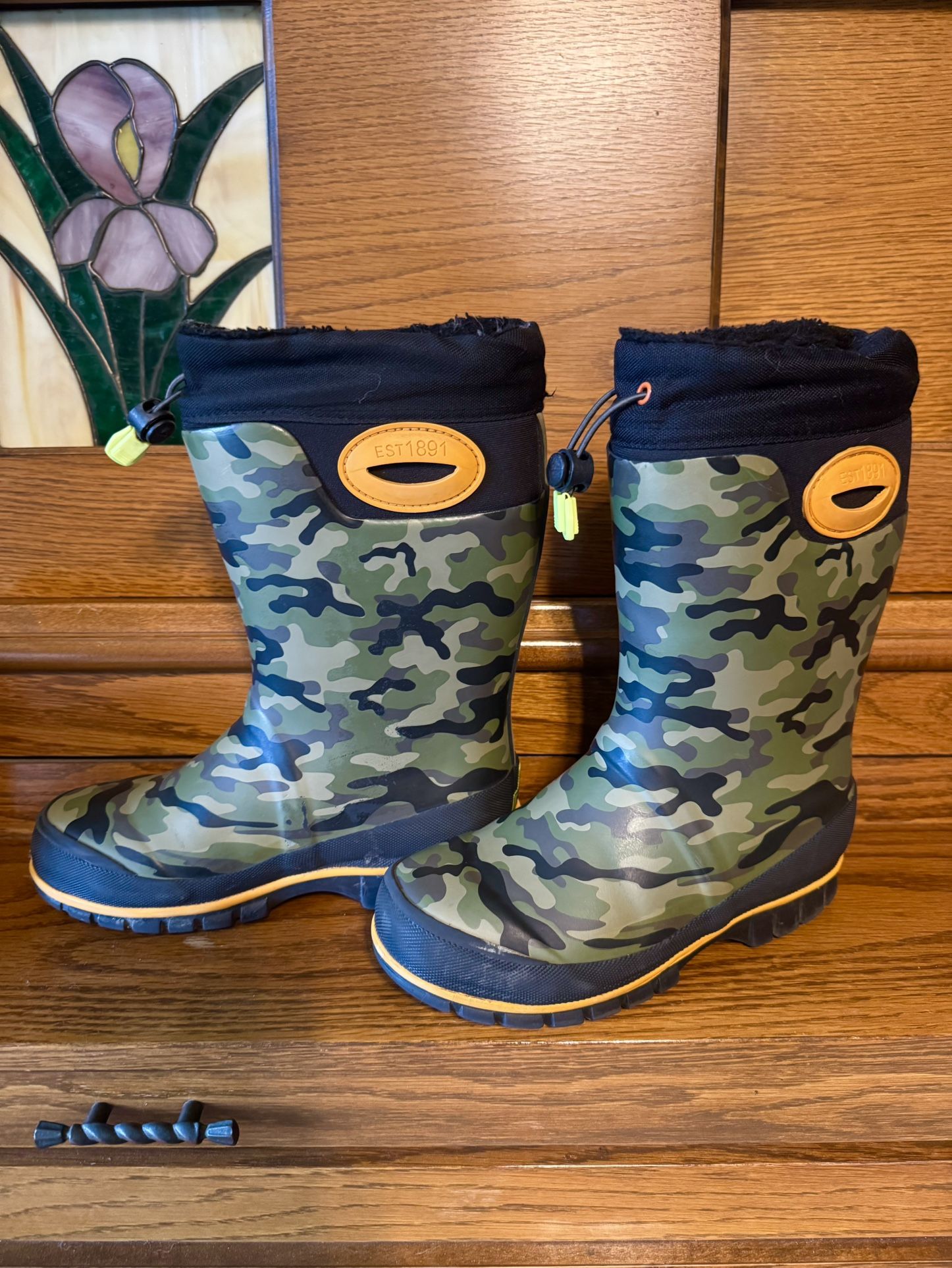 Northside Unisex Kids' Raiden Mid Waterproof Insulated Cold Weather Boots