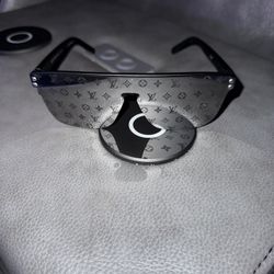 Louis Vuitton Weimea Glasses 
