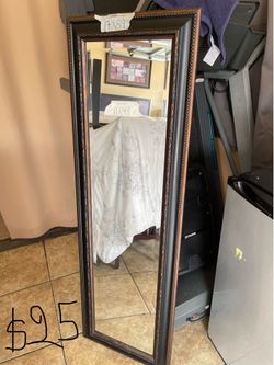 Excellent condition different sizes mirrors